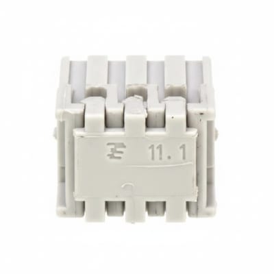 TE CONNECTIVITY 1470364-3