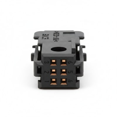 TE CONNECTIVITY 953382-4