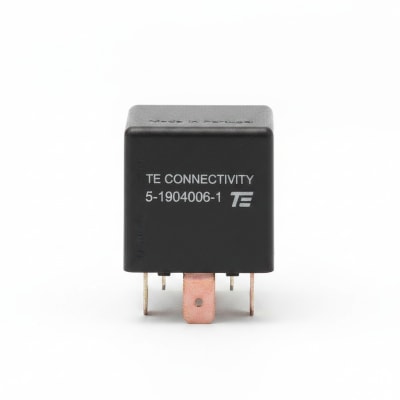 TE CONNECTIVITY 5-1904006-1