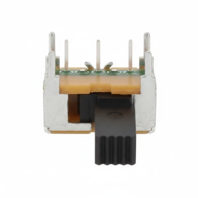 TE CONNECTIVITY 1825032-1