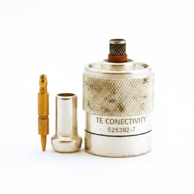 TE CONNECTIVITY 5225392-7
