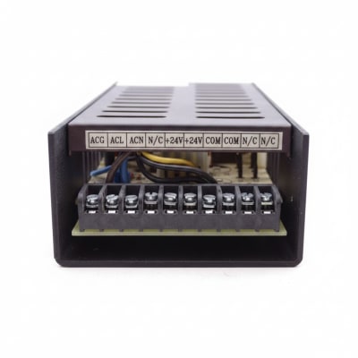 POWERS HOLDINGS INC 43110190