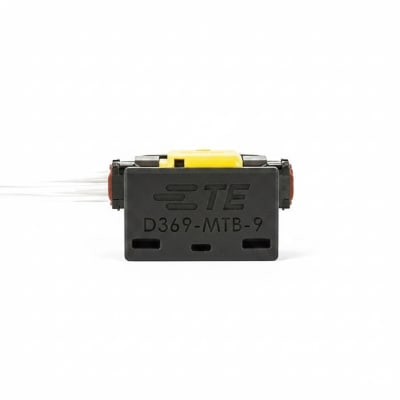 TE CONNECTIVITY 823233-000