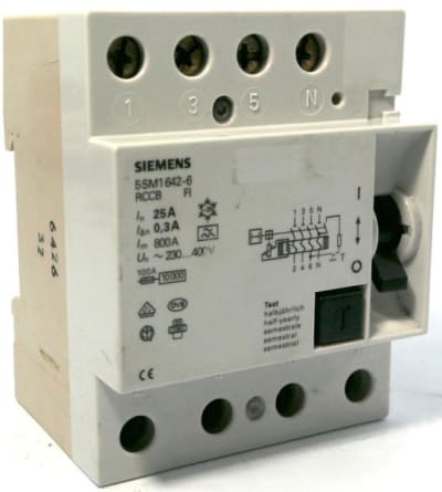 SIEMENS 5SM16426