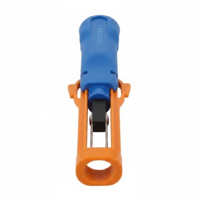 TE CONNECTIVITY 7-1579008-6