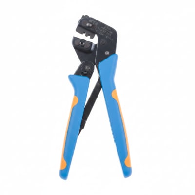 TE CONNECTIVITY 1490413-2