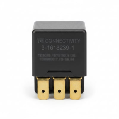 TE CONNECTIVITY 3-1618239-1