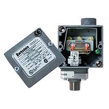 BARKSDALE E1H-G90-F2-V-RD-LC