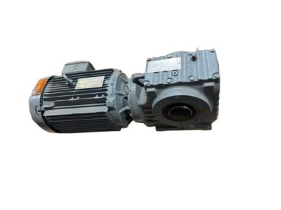 SEW EURODRIVE SA67/T DRN100LM4