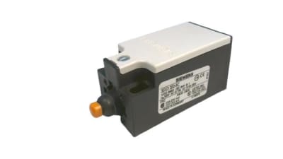 SIEMENS 3SE3200-6C