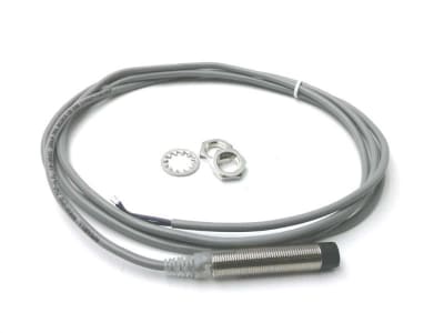 ALLEN BRADLEY 872C-N8NP12-E5