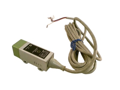 OMRON E3S-R1E2