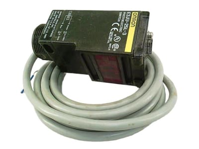 OMRON E3JU-25L-3