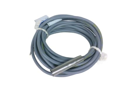 BALLUFF BES0103