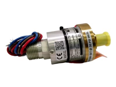 CUSTOM CONTROL SENSORS 611GB2