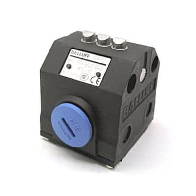 BALLUFF BNS 819-B03-D08-40-11