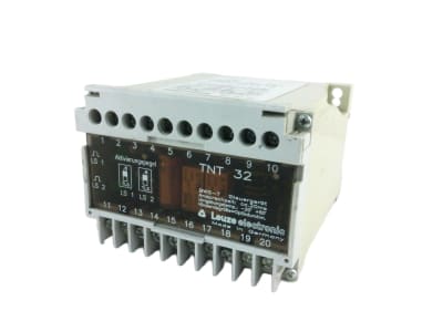 LEUZE TNT32-101