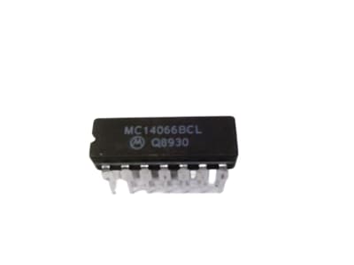 NXP SEMICONDUCTOR MC14066BCL