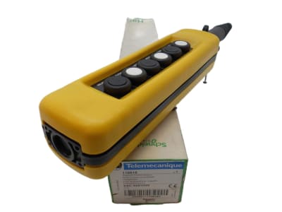 SCHNEIDER ELECTRIC XAC-A681H29