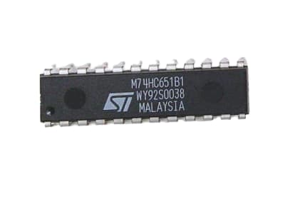 ST MICRO M74HC651B1