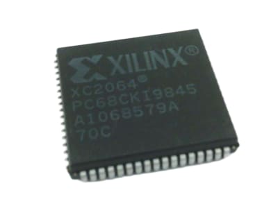 XILINX XC2064-70PC68C