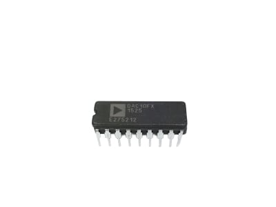 ANALOG DEVICES DAC10FX