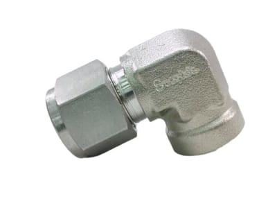 SWAGELOK SS-810-8-6