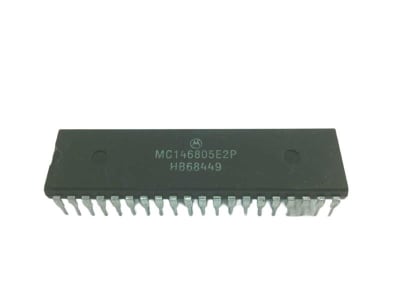 NXP SEMICONDUCTOR MC146805E2P