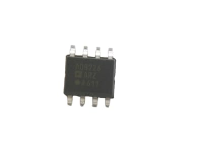 ANALOG DEVICES AD8226ARZ