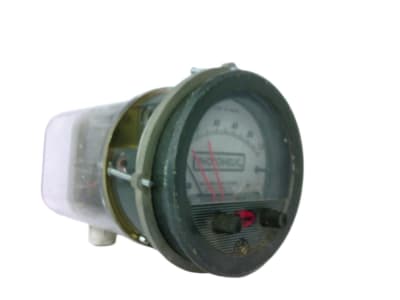 DWYER HH-117-VAC