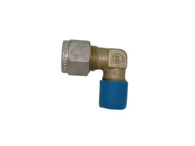 SWAGELOK A-600-2-4