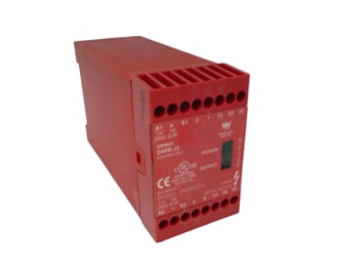 OMRON D40B-J2