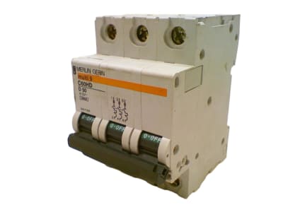 SCHNEIDER ELECTRIC MG25735