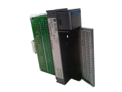 ALLEN BRADLEY 1746-IV32