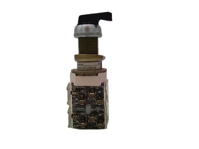 ALLEN BRADLEY 800H-NP17KF4AAAA