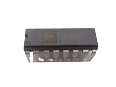 ANALOG DEVICES ADG212AKNZ