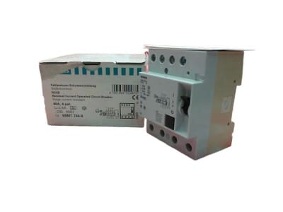 SIEMENS 5SM1-744-6