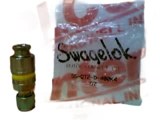 SWAGELOK SS-QT2-D-400K4G7