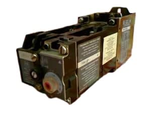 ALLEN BRADLEY 700DC-PT040Z24