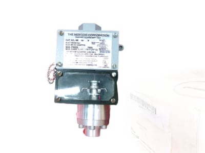 DWYER 1009W-A1-F
