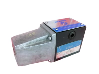 EATON CORPORATION DG4S4-018C-50-93313
