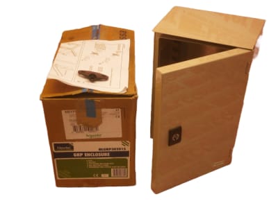 SCHNEIDER ELECTRIC NSYPLM32P