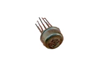 NXP SEMICONDUCTOR MC1723CG