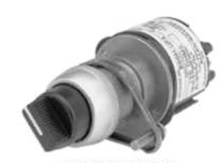 ALLEN BRADLEY 800HL-NP37