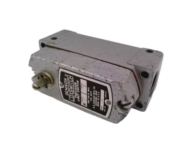 SCHNEIDER ELECTRIC M3
