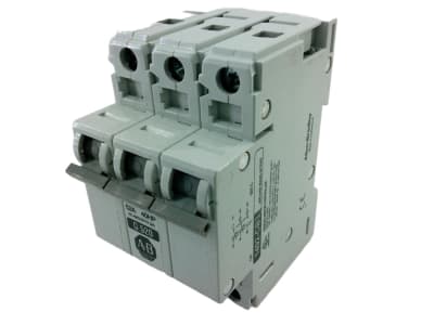 ALLEN BRADLEY 1492-CB3-G520