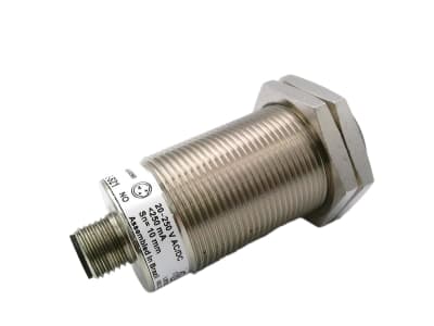 BALLUFF BES 516-215-E5-E-S21