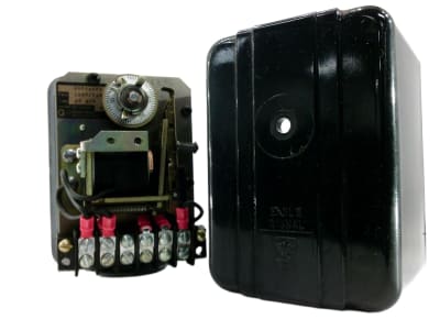 DANAHER CONTROLS HD32A624