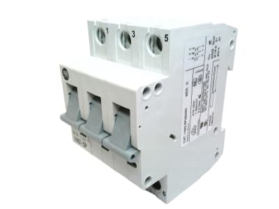 ALLEN BRADLEY 1492-SP3B320