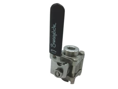 SWAGELOK SS-63TF6